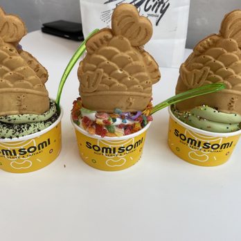 Somisomi - Upside down ahbong: matcha , ube/milk swirl - Ice Cream & Frozen Yogurt Near Me - Los Angeles, California Somisomi - Upside down ahbong: matcha , ube/milk swirl - Ice Cream & Frozen Yogurt Near Me - Los Angeles, California