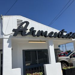 Armenta's Cafe - Outside