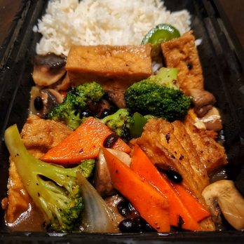 Yamo - Vegetables w/black bean sauce - Burmese Near Me - San Francisco, California Yamo - Vegetables w/black bean sauce - Burmese Near Me - San Francisco, California