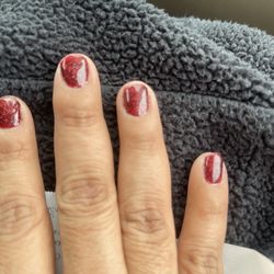Nail Port Express - Nails all over my fingers my middle nail crooked