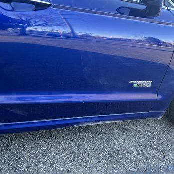 Sparkling Image Car Wash - Swirl marks from wax and bottom not cleaned. - Auto Detailing Near Me - Bakersfield, California Sparkling Image Car Wash - Swirl marks from wax and bottom not cleaned. - Auto Detailing Near Me - Bakersfield, California