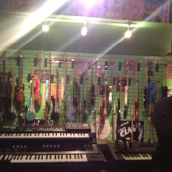 Robot-Monster Guitars and Collectables - Guitar Stores Near Me - San Antonio, Texas Robot-Monster Guitars and Collectables - Guitar Stores Near Me - San Antonio, Texas