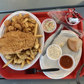 The Beach Plum - Fisherman platter. - Seafood Near Me - Portsmouth, New Hampshire The Beach Plum - Fisherman platter. - Seafood Near Me - Portsmouth, New Hampshire