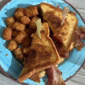 Bakon Southern Eatery - Southern BLT - Breakfast & Brunch Near Me - Chapin, South Carolina