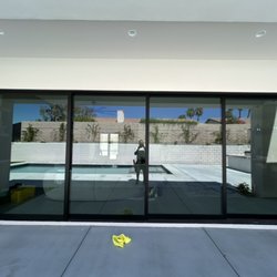 Glossy Window and Solar Cleaning