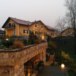 Weingasthof Sabathihof - Gasthof von hinten