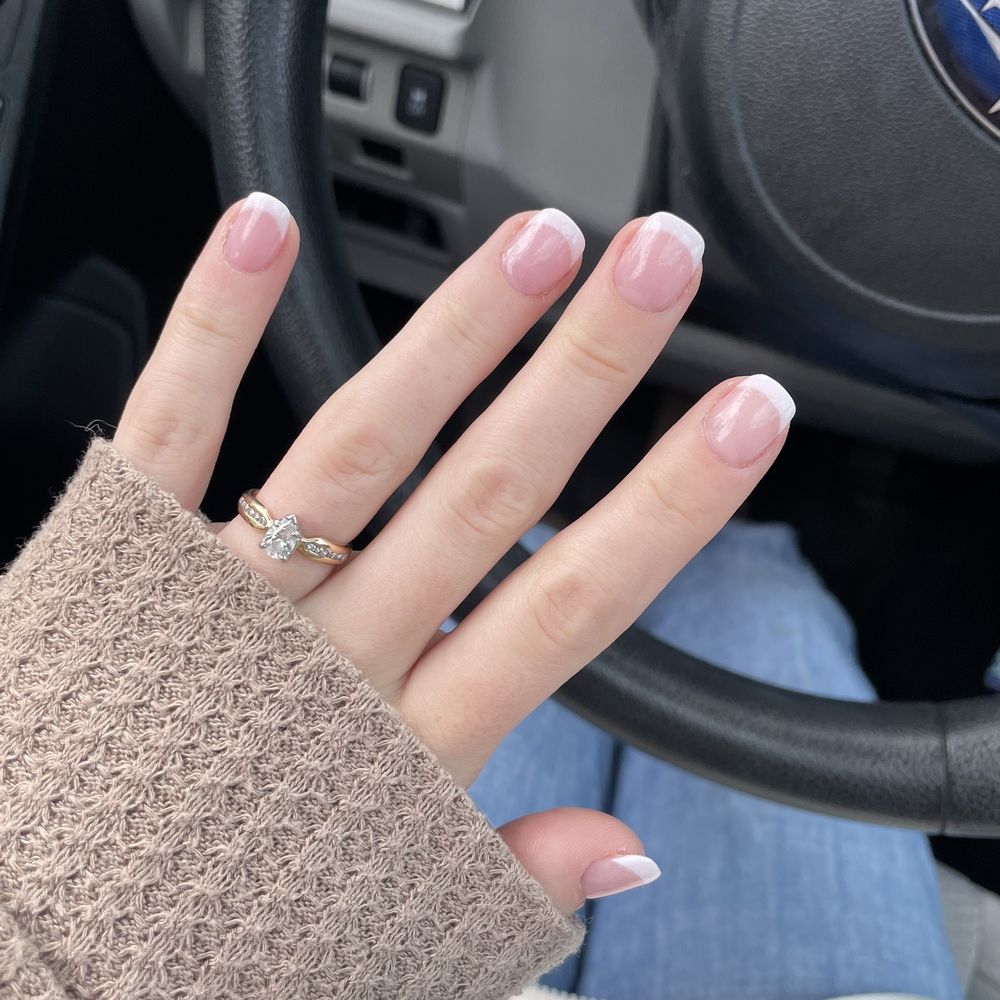 French Tip Dip Nails French Tip Dip Nails