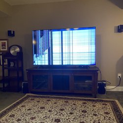 Best Buy Gainesville - TV was broken. Grrrr