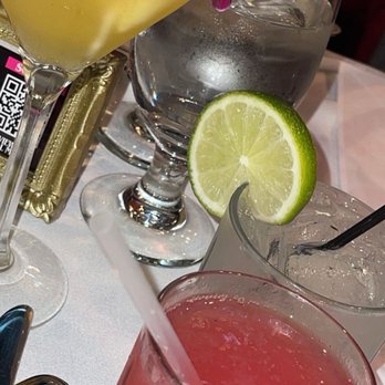 Panda Harlem - Frosé and passion fruit martini - Chinese Near Me - New York, New York Panda Harlem - Frosé and passion fruit martini - Chinese Near Me - New York, New York