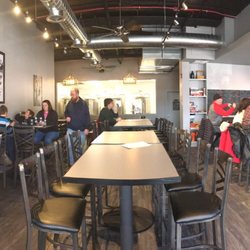 Black and Gray Brewing - Inside