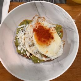 Avocado Toast W/ Egg