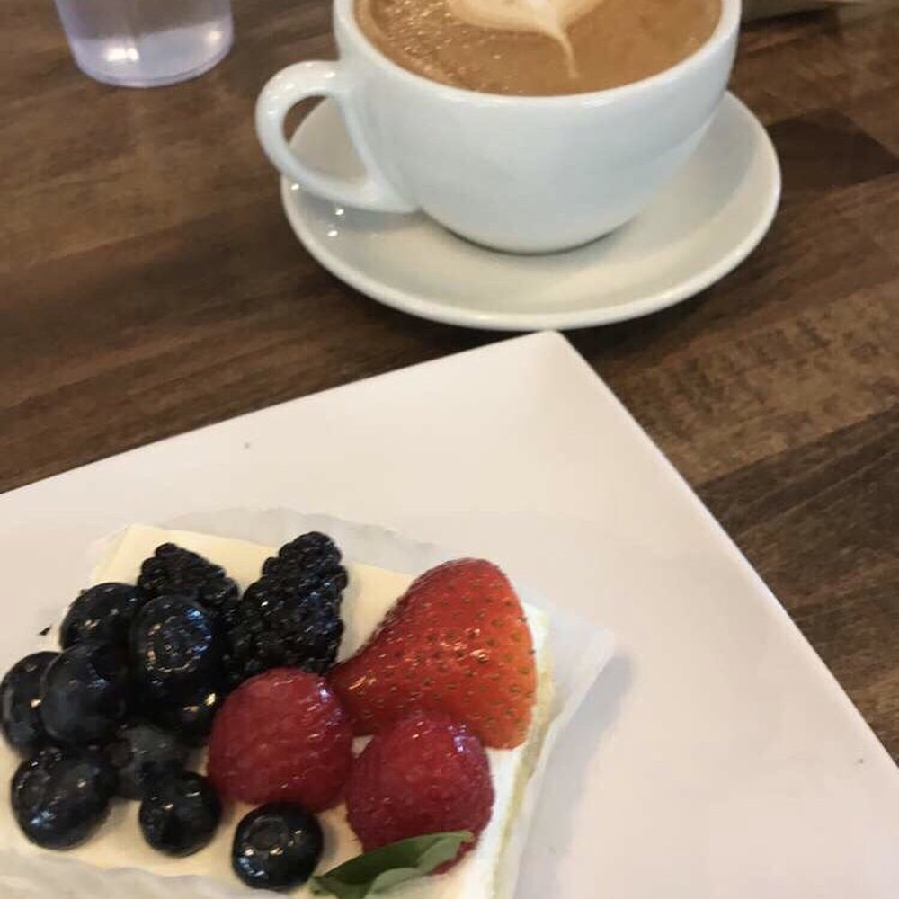 Sweet Touch - Vanilla latte and fruit cake - Creperies Near Me - Vancouver, Washington Sweet Touch - Vanilla latte and fruit cake - Creperies Near Me - Vancouver, Washington