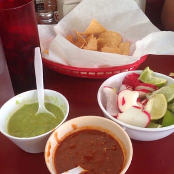 Los Robles Cafe - Fresh Hot Chips with great salsa! Worth the stop off the beaten path! - Mexican Near Me - Paso Robles, California Los Robles Cafe - Fresh Hot Chips with great salsa! Worth the stop off the beaten path! - Mexican Near Me - Paso Robles, California