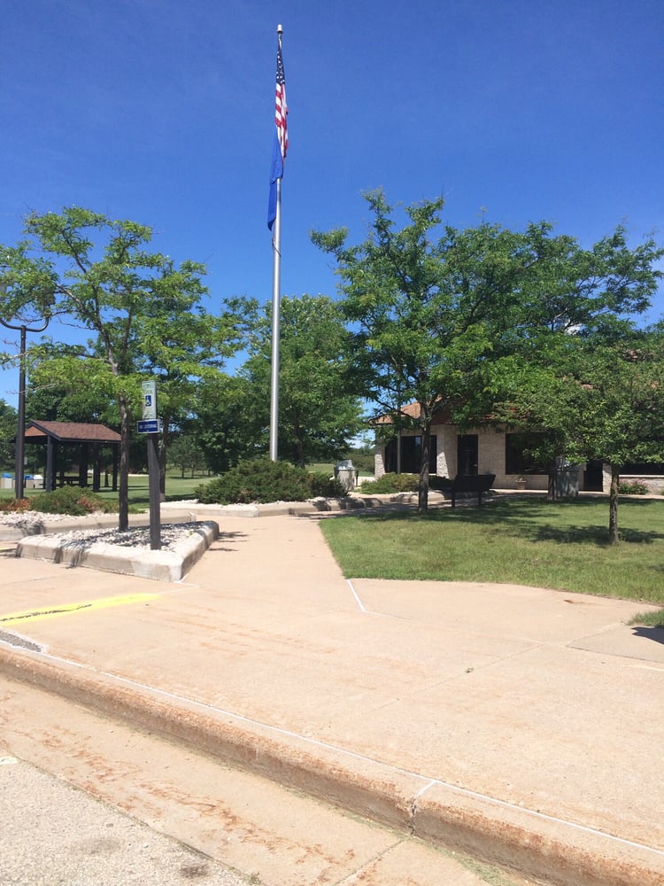 WAUPACA COUNTY REST AREA 101 E7022 US Hwy 45, Marion, Wisconsin