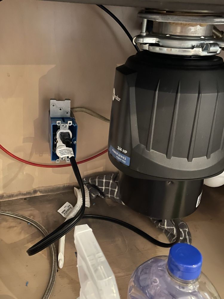 Slide of Roto-Rooter Plumbing & Water Cleanup