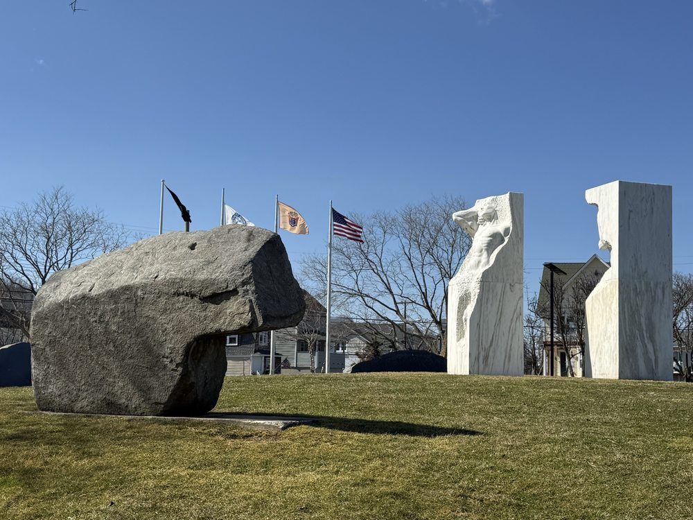 Veterans Memorial Park Image