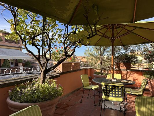 The Inn At The Spanish Steps by null