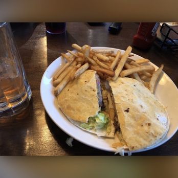 Applebee's Grill + Bar - Sports Bars Near Me - Fern Creek, Kentucky