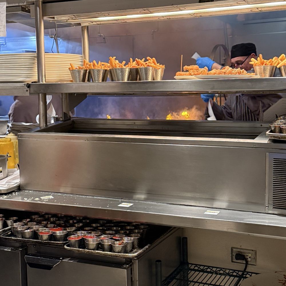 Gordon Ramsay Burger - Kitchen - Burgers Near Me - Las Vegas, Nevada Gordon Ramsay Burger - Kitchen - Burgers Near Me - Las Vegas, Nevada