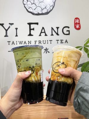 Yi Fang Taiwan Fruit Tea by null