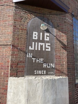 Big Jim's in the Run by null