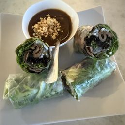 Summer rolls with peanut sauce Summer rolls with peanut sauce