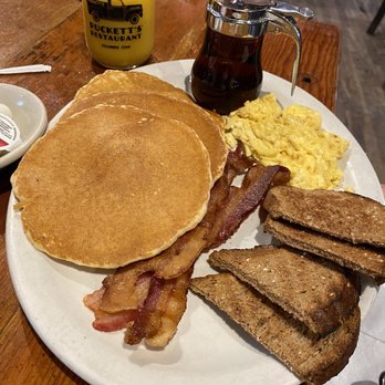 Puckett's Restaurant - Leiper's Fork Favorite - Barbeque Near Me - Columbia, Tennessee