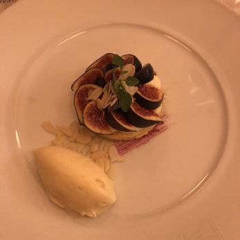 Bistro Volnay - French Near Me - Paris, 75