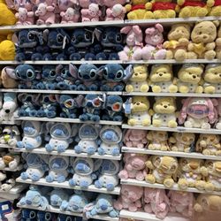 Miniso - Disney section