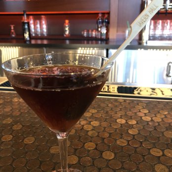 Tavern Hall - Manhattan ($12) - New American Near Me - Bellevue, Washington
