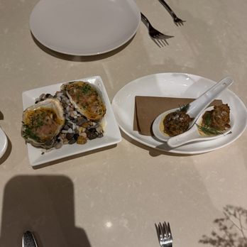 Iron Gate - Oysters - New American Near Me - Washington, DC, District of Columbia