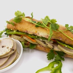 TasteMe Tea - Vietnamese Pork Roll & Pate Banh Mi