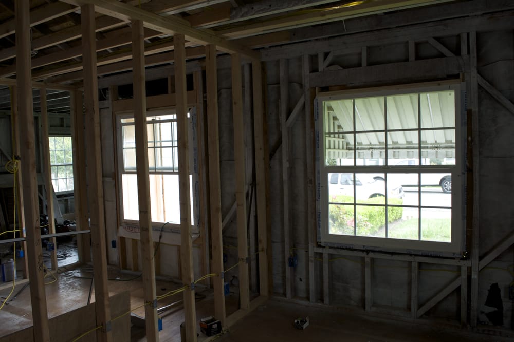 Slide of Villatoro & M Construction