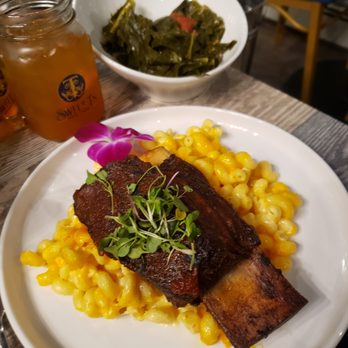 Sweet T's Southern Eatery - Beef Short Ribs & mac n cheese - Soul Food Near Me - Montclair, New Jersey