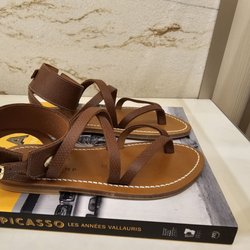 Longchamp