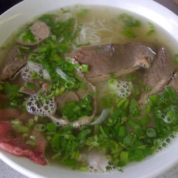 Pho Han Restaurant - Pho Tai Nam - noodle soup with rare beef and flank - Vietnamese Near Me - Richmond, British Columbia Pho Han Restaurant - Pho Tai Nam - noodle soup with rare beef and flank - Vietnamese Near Me - Richmond, British Columbia