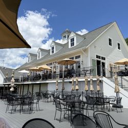 Delaplane Cellars - Lovely patio!