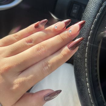 Style Nails & Spa - Almond nails - Nail Salons Near Me - Bell, California