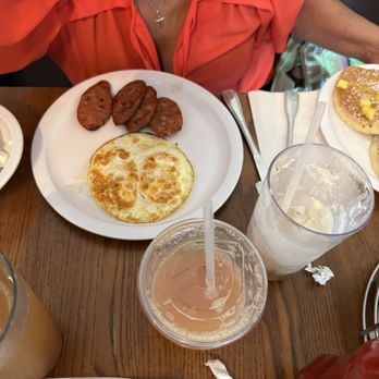 Eggs 'n Things - Portuguese Sausage & Eggs - Breakfast & Brunch Near Me - Honolulu, Hawaii Eggs 'n Things - Portuguese Sausage & Eggs - Breakfast & Brunch Near Me - Honolulu, Hawaii