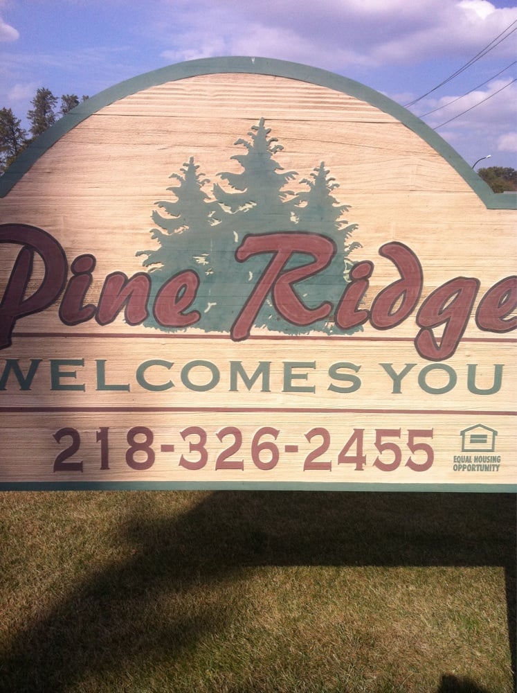 PINE RIDGE APARTMENTS Updated July 2024 620 River Rd, Grand Rapids