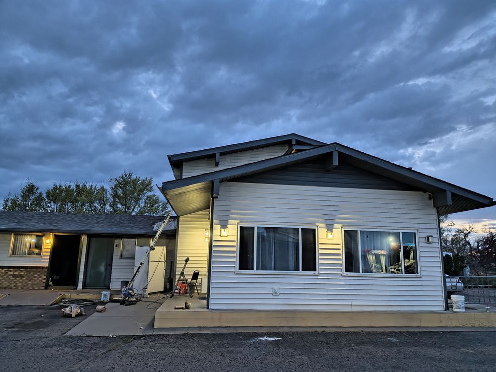 FIRST INTERSTATE INN - Updated June 2026 - 15 Photos & 18 Reviews ...