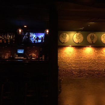 Der Wolf - Beer Bar Near Me - Pasadena, California