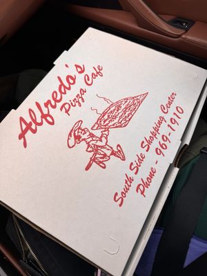 Alfredo’s Pizza by null