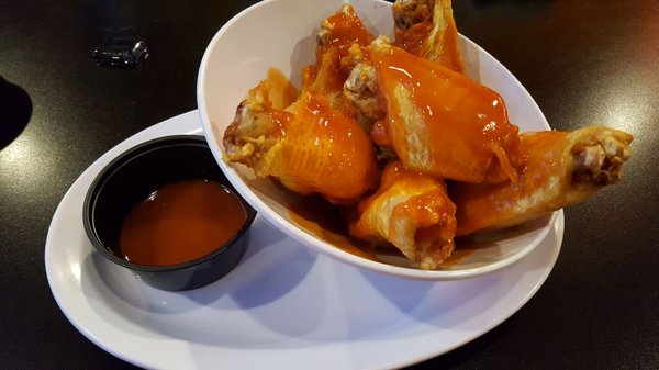 Boonie's On the Avenue by null