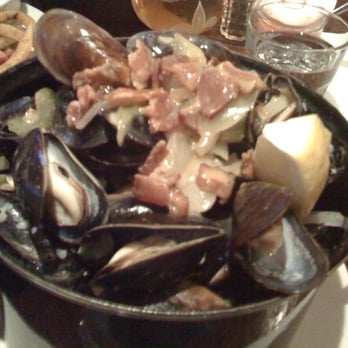 BXL Cafe - Moules Frites (Grande mere) - Pubs Near Me - New York, New York