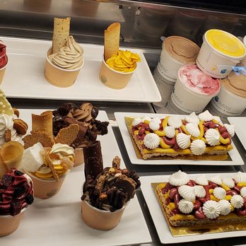 Berlingo - a variety of ice creams and desserts - Ice Cream & Frozen Yogurt Near Me - Calgary, Alberta