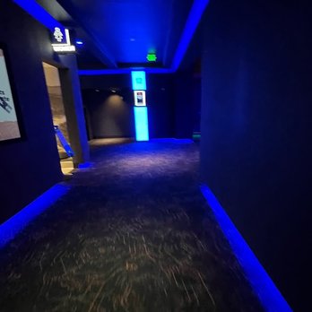 Regal Valley Mall - Cinema Near Me - Hagerstown, Maryland