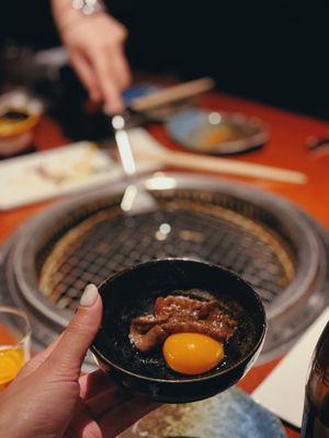 Yoroniku Ebisu by null