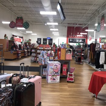 TJ Maxx - Department Stores Near Me - Dania, Florida