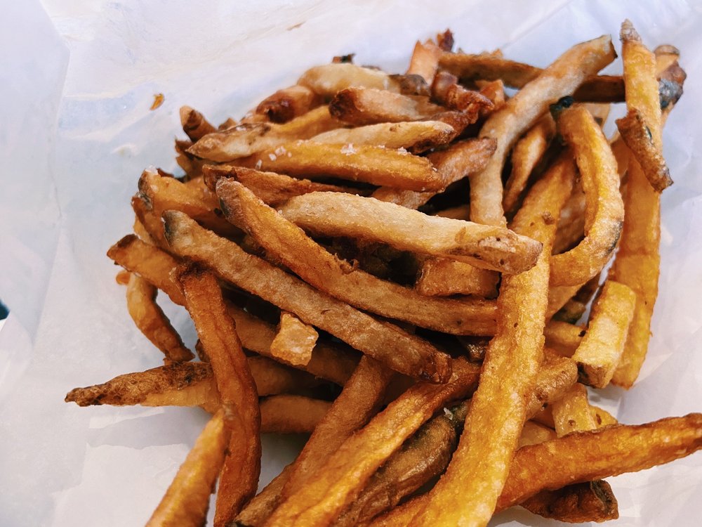 TUCKER’S ONION BURGERS Updated September 2024 106 Photos & 129